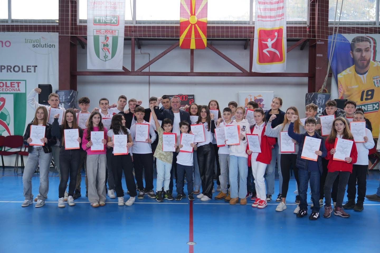 Доделување на стипендии