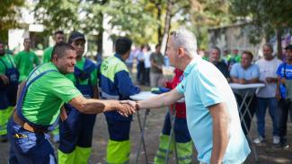 Герасимовски на дружба со хигиеничарите